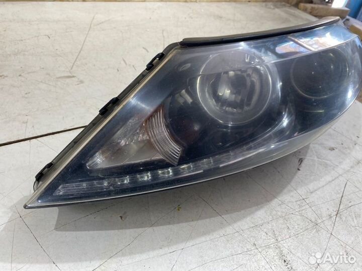 Фара галогеновая левая Kia Sportage 3 2010-2016