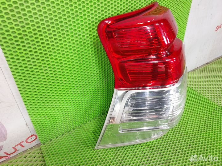 Задний левый фонарь Toyota Land Cruiser Prado 150
