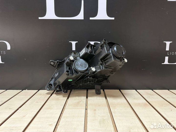 Фара правая галоген Geely Atlas 2016