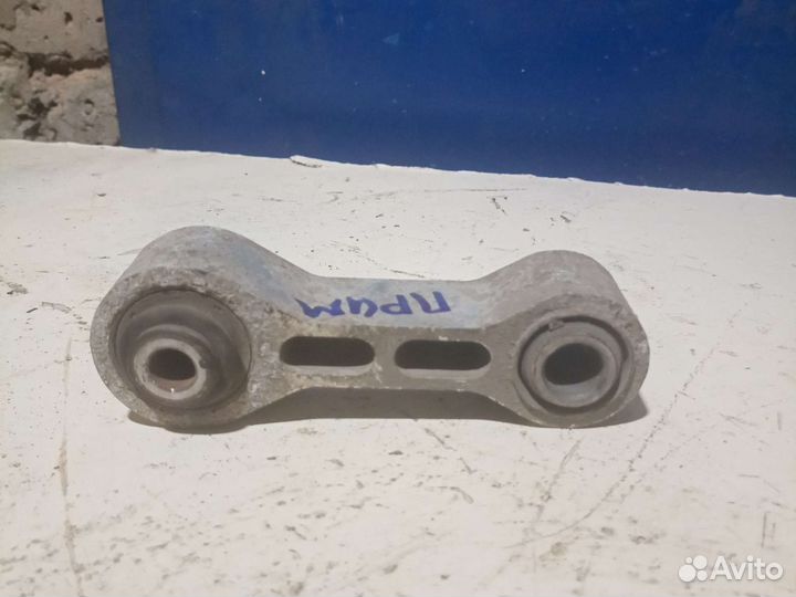 Тяга задней подвески Nissan Primera P12