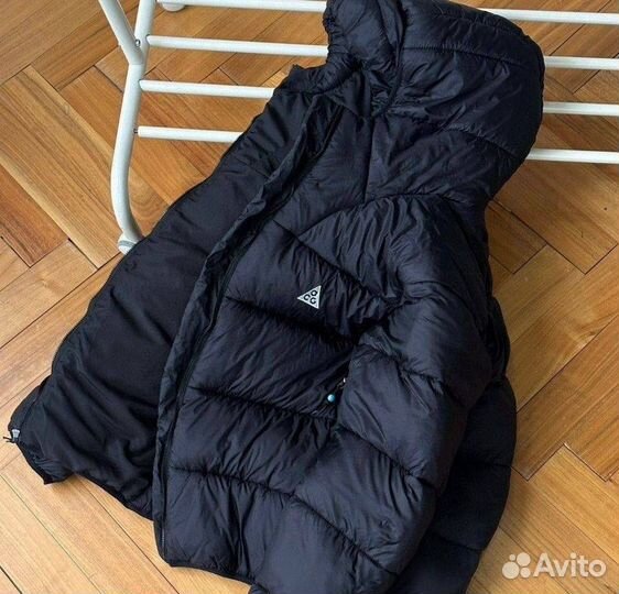 Пуховик nike acg двухсторонний