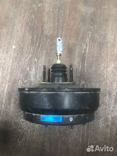 Вакуумный усилитель тормозов Nissan Largo W30