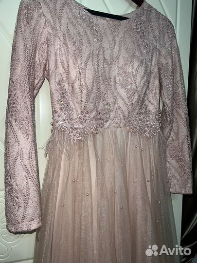 Вечернее платье