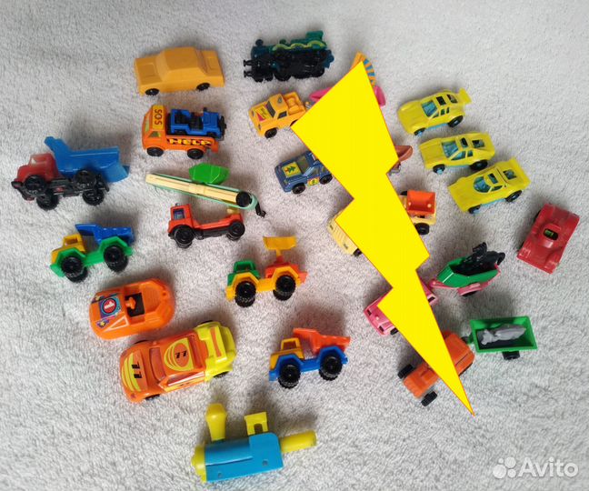 Мелкие игрушки - киндер и другие