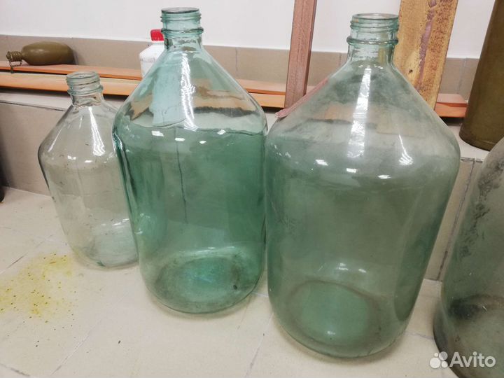 Бутылка стеклянная 20 литров