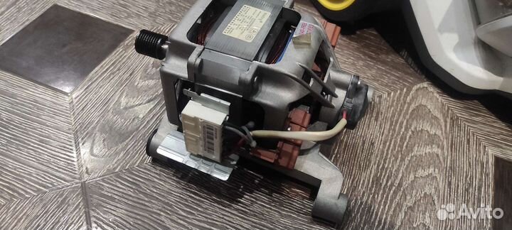 Электродвигатель Samsung WF-m592nmh