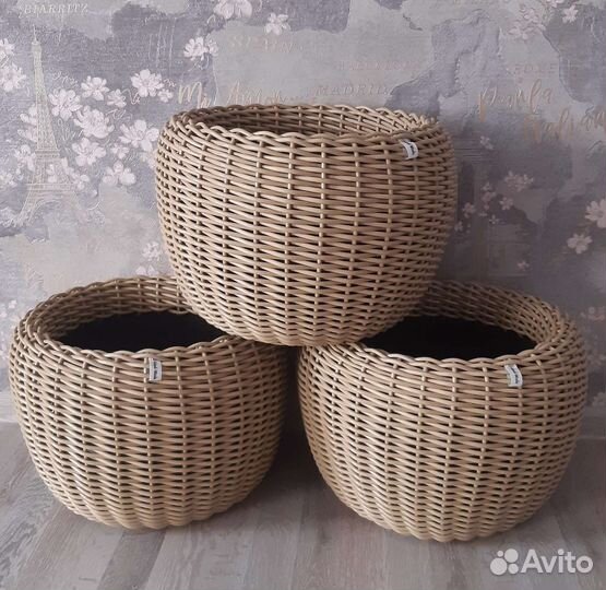 Кашпо из ротанга