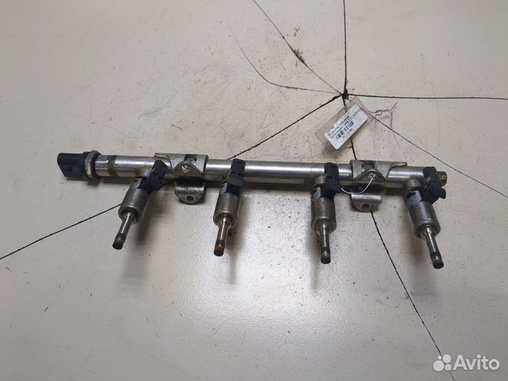 Форсунка топливная Volkswagen Jetta 6, 2016