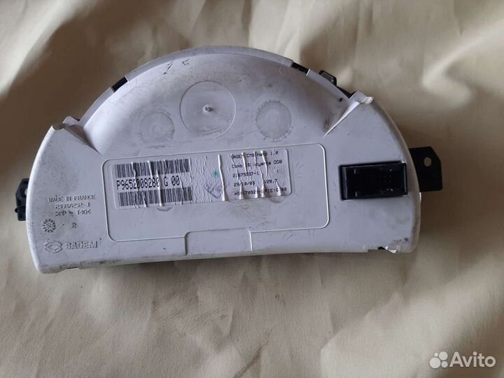 Панель приборов Citroen C3 автомат