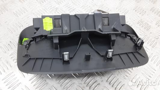 Монитор renault megane 3 (95P12JA01)