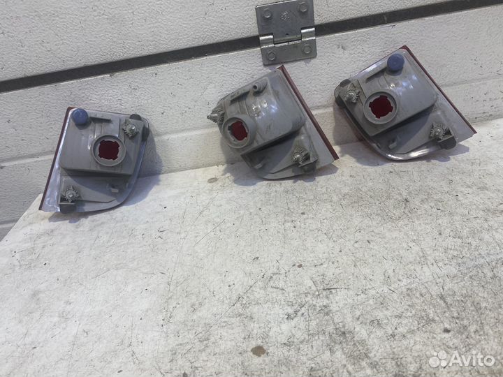 Toyota Land Cruiser 200 с 2008 - Фонарь задний лев