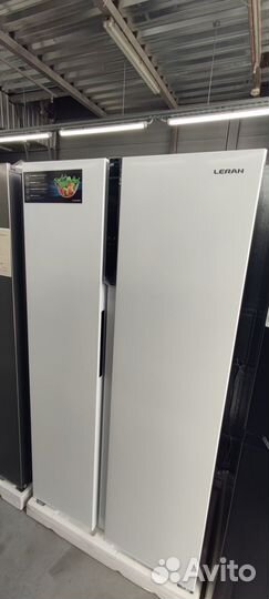 Холодильник двухдверный Leran SBS 300 W NF