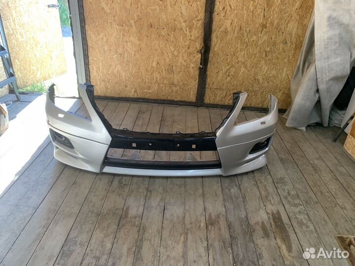 Продам передний бампер на lexus lx 570