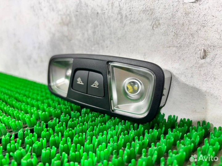 Плафон внутреннего освещения Audi A3, Audi Q3