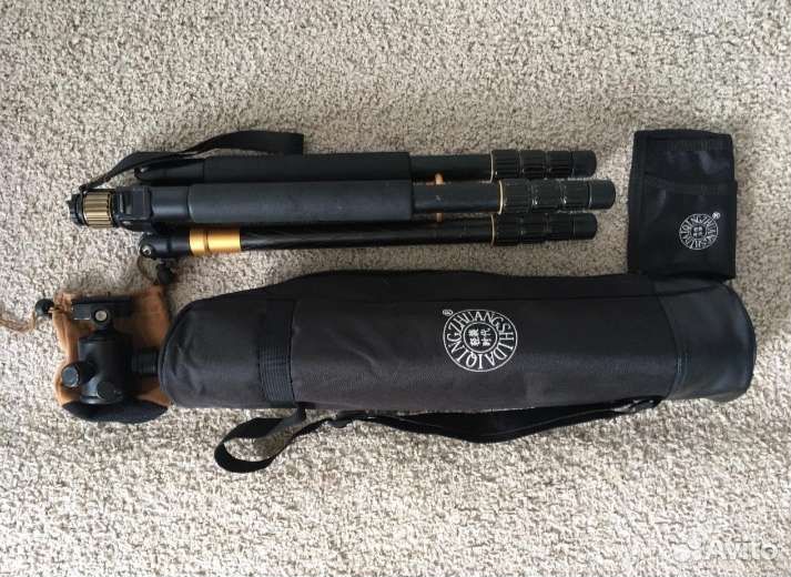 Штатив для фотоаппарата