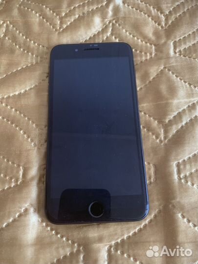 iPhone 8 Plus, 256 ГБ