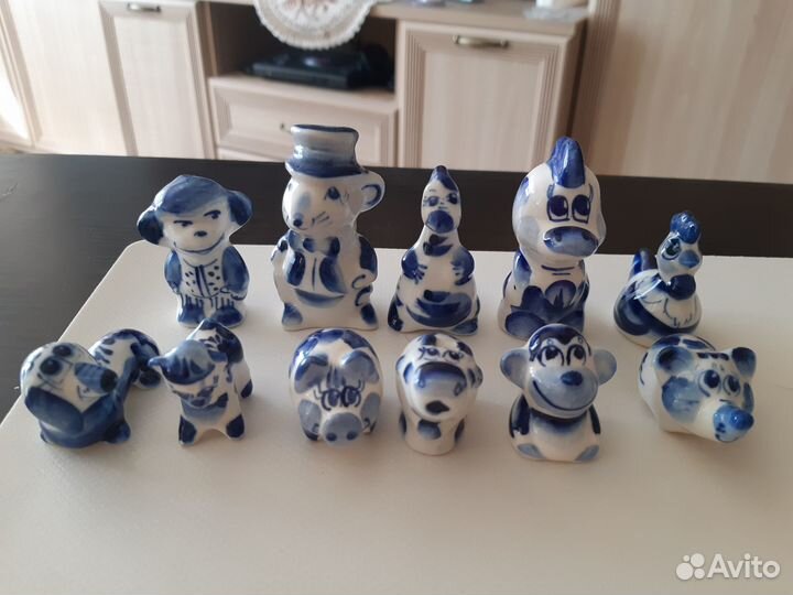 Игрушки из киндера и др