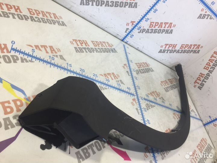 Тойота Рав 4 Накладка арки переднего крыла Лев