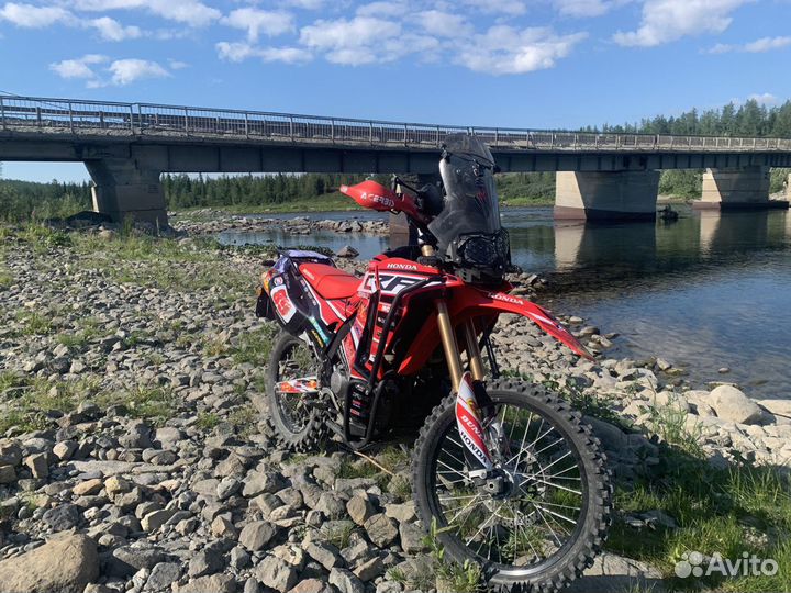 Honda crf 250 rally