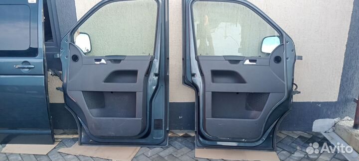 Дверь левая фольксваген транспртер т5