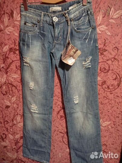 Джинсы женские