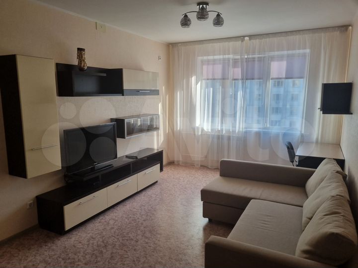 1-к. квартира, 37 м², 7/17 эт.