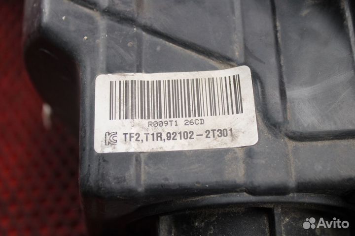 Фара правая Kia K5 TF G4KH 92102-2T500