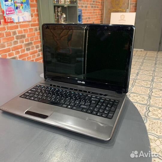 Ноутбук DNS MT50IN1 Core i3 / 8GB