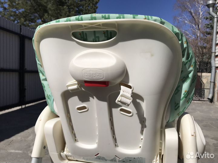 Стульчик для кормления Chicco Polly