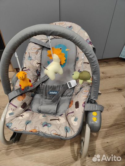 Шезлонг детский