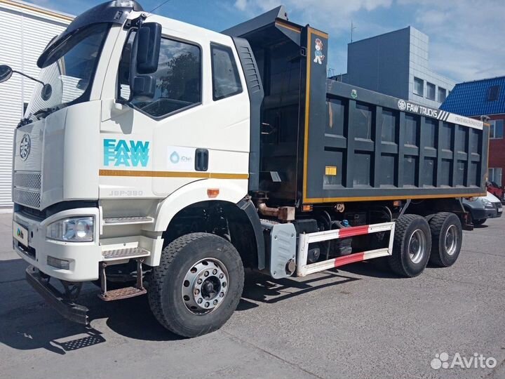 FAW J6, 2022