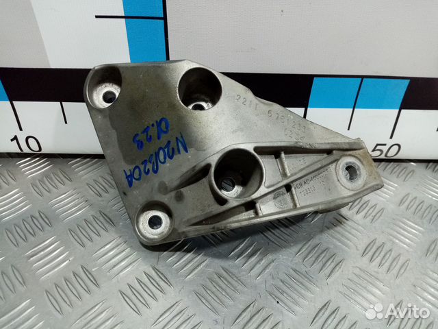 Б/У Кронштейн двигателя левый BMW F10*#00