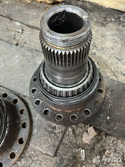 F076991 Ступица