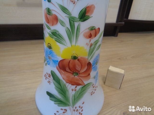 Кувшин, молочное стекло