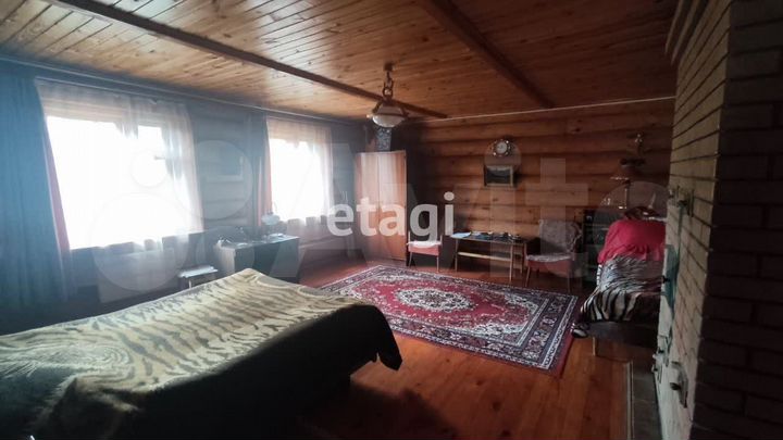 Дом 229,7 м² на участке 17,5 сот.