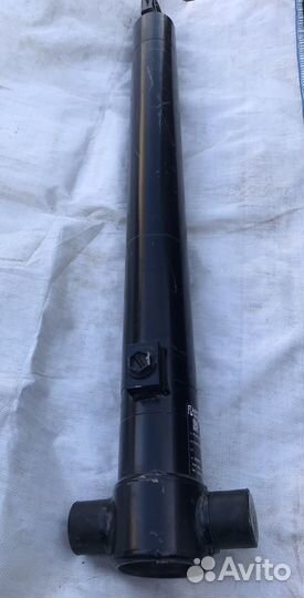 Гидроцилиндр подъема кузова HPF 3280 98 3