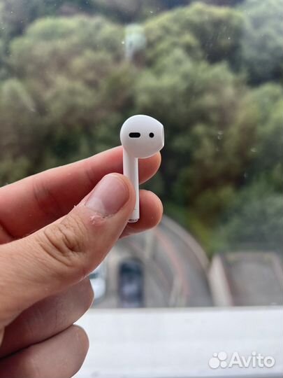 Наушники airpods левый оригинал
