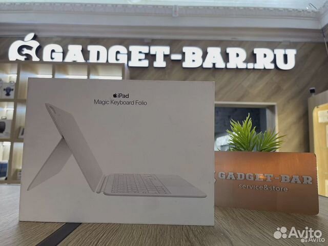 Apple Magic Keyboard Folio iPad 10