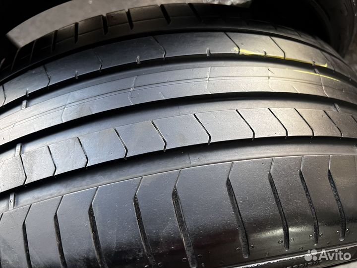 Pirelli P Zero PZ4 225/40 R19 и 255/35 R19