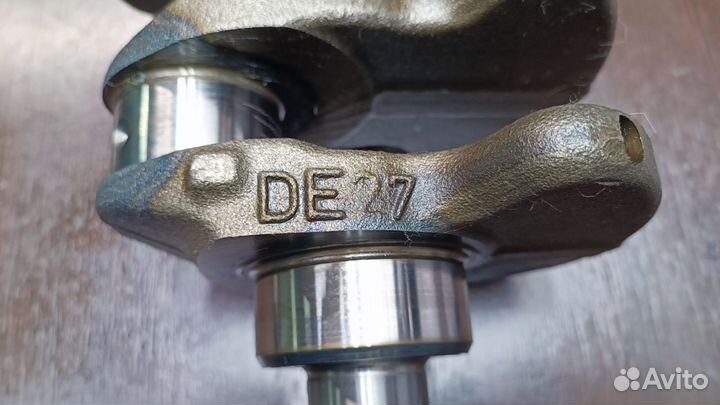 Коленвал Mercedes W211 OM647.961