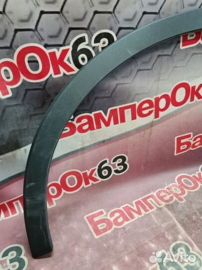 Накладка крыла передняя левая Volvo XC