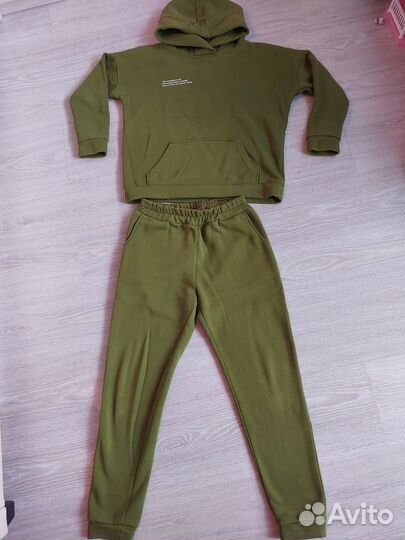 Спортивный костюм женский теплый