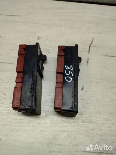 Блок управления стеклоподъёмниками Volvo 850