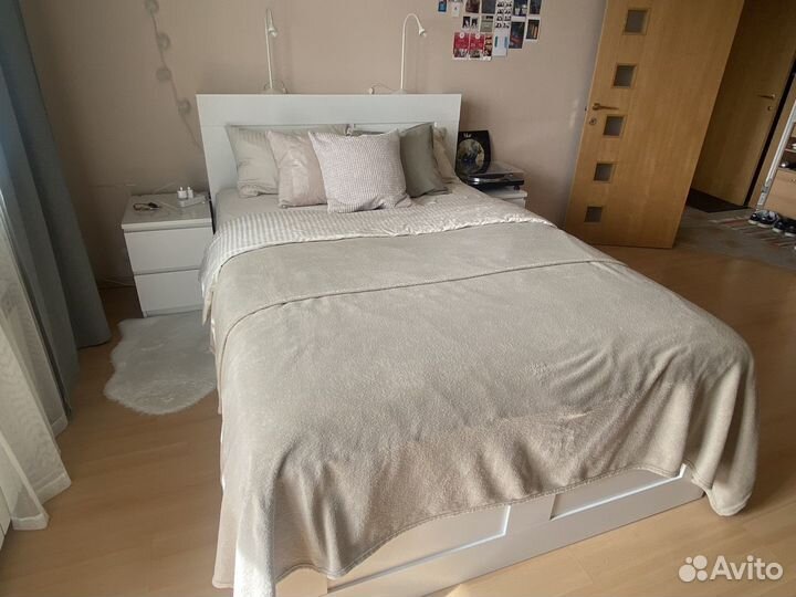 Кровать IKEA двухспальная с матрасом бу 140х200