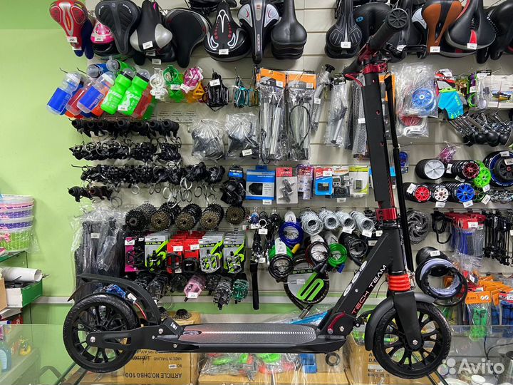 Самокат с дисковым тормозом