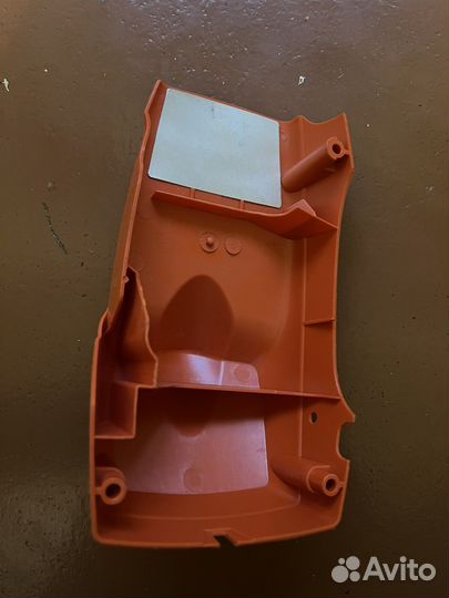 Верхняя крышка Husqvarna 137 142 оригинал новая