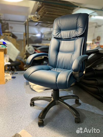 Компьютерное кресло