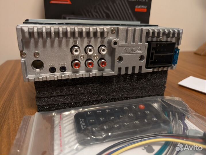 Магнитола Aura AMH-77DSP Black Edition (новая)