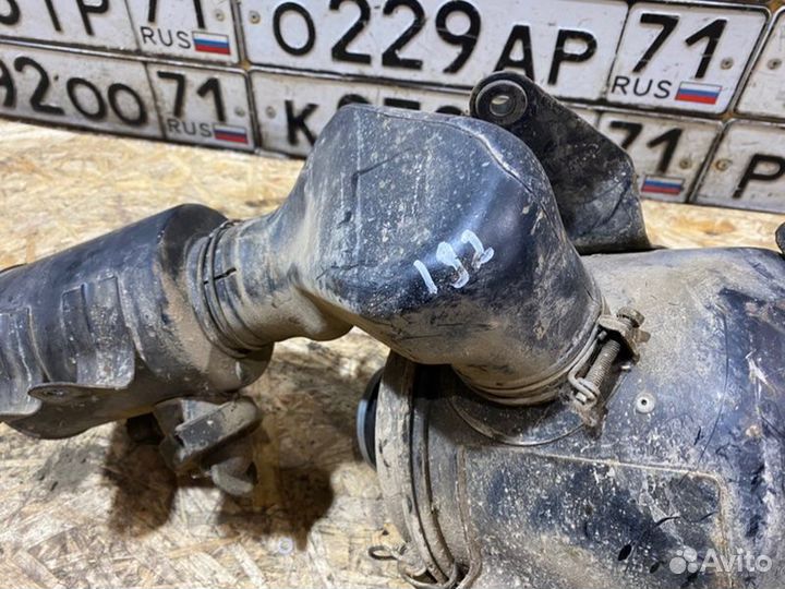 Корпус фильтра Mitsubishi Pajero 3D