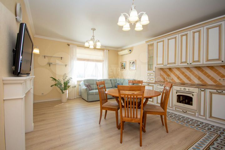 3-к. квартира, 75 м², 14/14 эт.